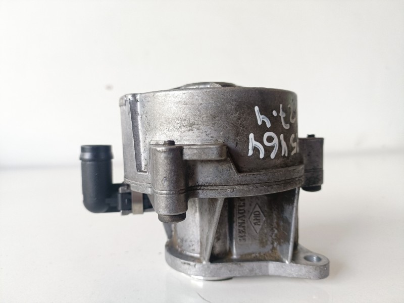 Recambio de depresor freno / bomba vacio para renault megane ii grandtour f9q818 referencia OEM IAM 720562B  