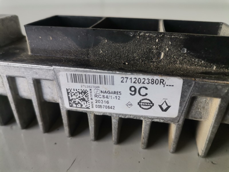 Recambio de caja precalentamiento para dacia dokker k9k872 referencia OEM IAM 271202380R  