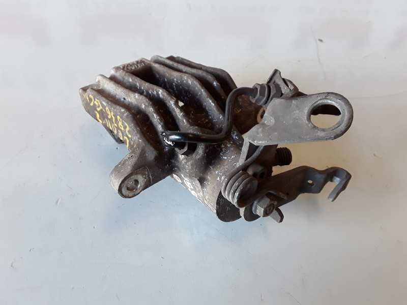 Recambio de pinza de freno trasera derecha para seat leon (1p1) bxe referencia OEM IAM   