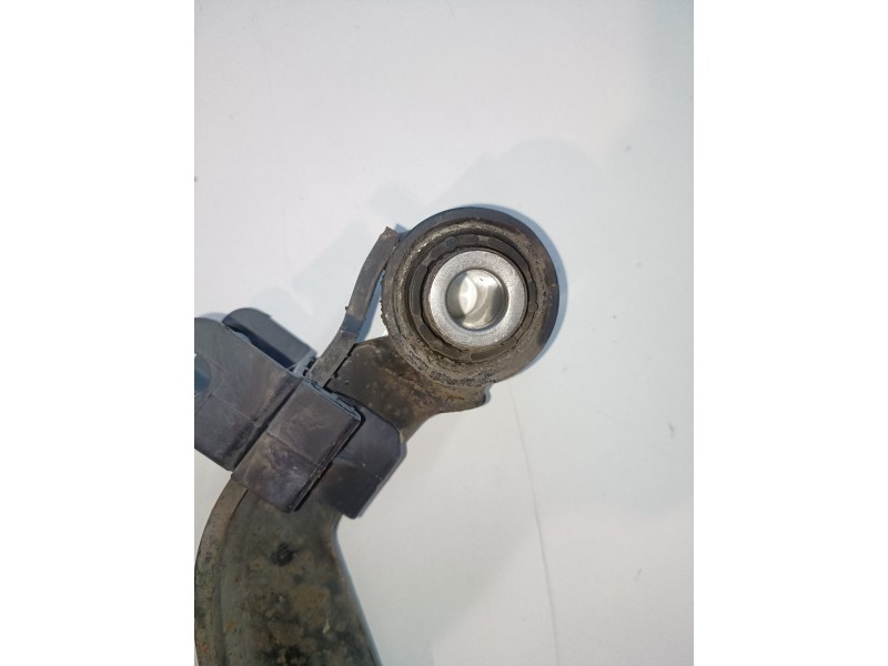 Recambio de brazo suspension superior trasero izquierdo para seat leon (1p1) cayc referencia OEM IAM   