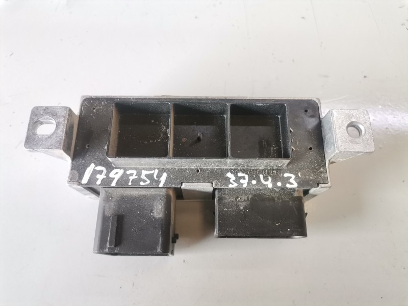 Recambio de caja precalentamiento para dacia dokker k9k872 referencia OEM IAM 271202380R  