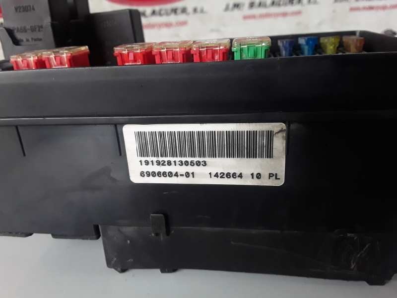 Recambio de caja reles / fusibles para mini mini (r50,r53) w10b16a referencia OEM IAM 690660401  