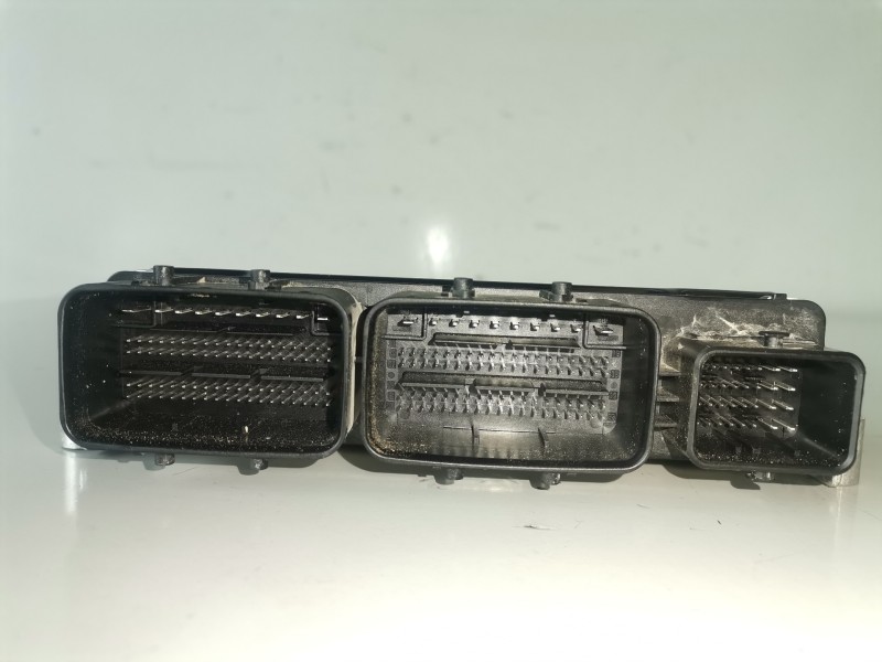 Recambio de centralita motor uce para dacia dokker k9k872 referencia OEM IAM 0281036484  