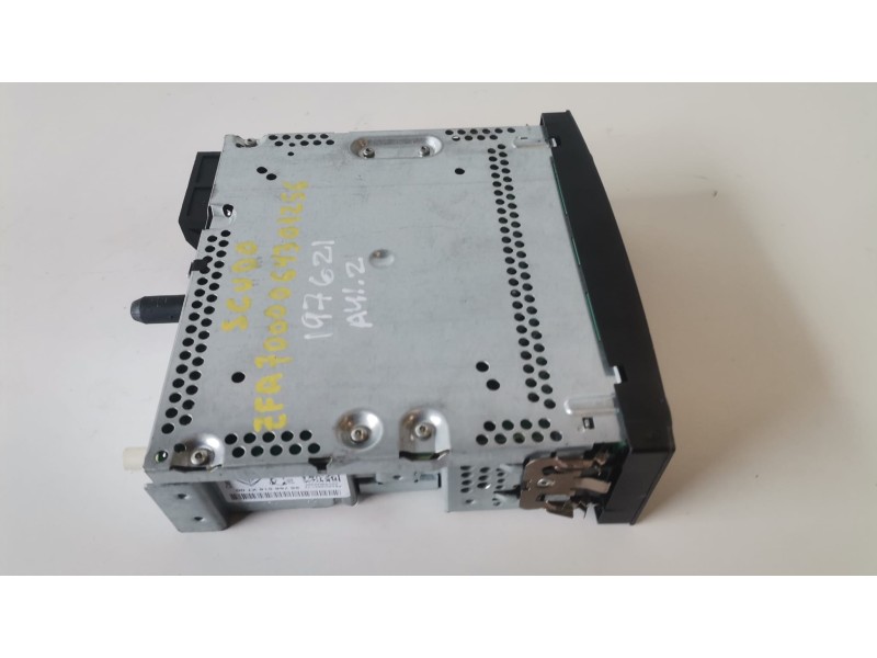 Recambio de sistema audio / radio cd para fiat ii scudo (272) combi rhr referencia OEM IAM 96766518XT  