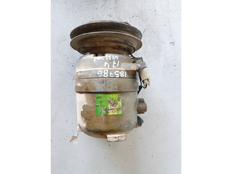 Recambio de compresor aire acondicionado para nissan terrano ii (r20) td27 referencia OEM IAM 926000F001  