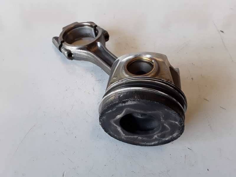 Recambio de piston para audi a4 berlina (8e) blb referencia OEM IAM   