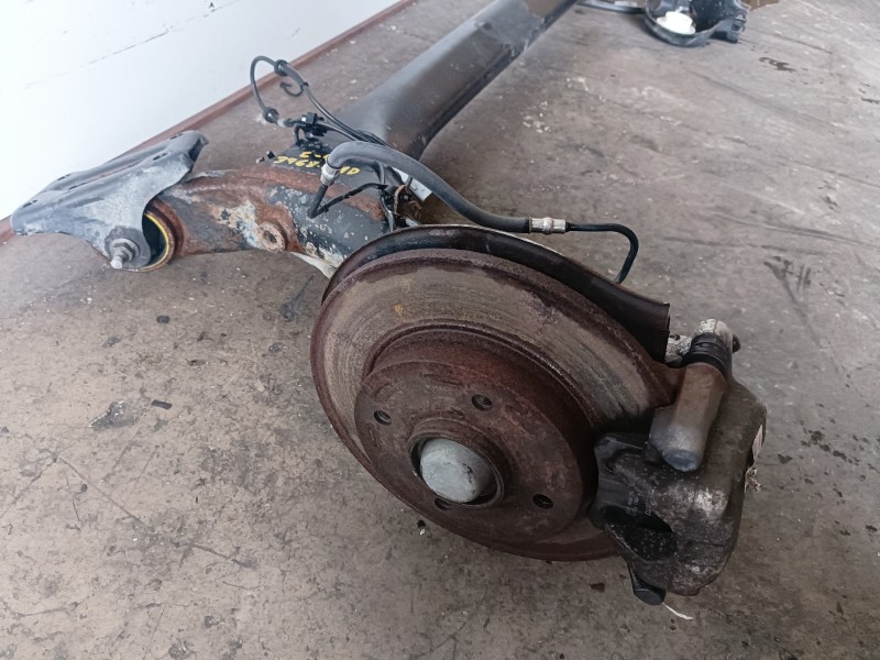 Recambio de puente trasero para citroen c4 berlina kfu referencia OEM IAM   