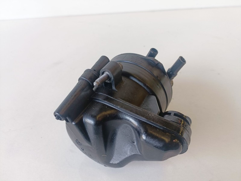 Recambio de filtro gasoil para peugeot 5008 ah01 referencia OEM IAM 9676133480  