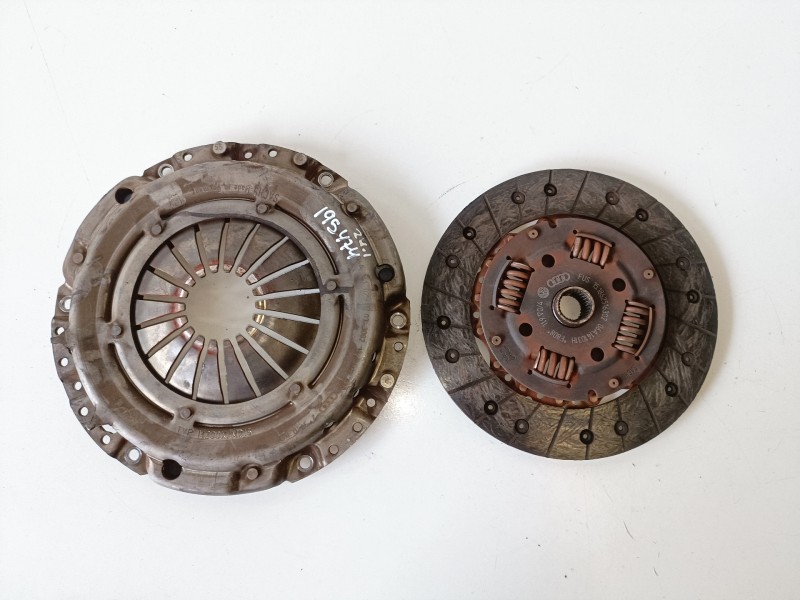 Recambio de kit embrague para audi a3 (8l) apg referencia OEM IAM   