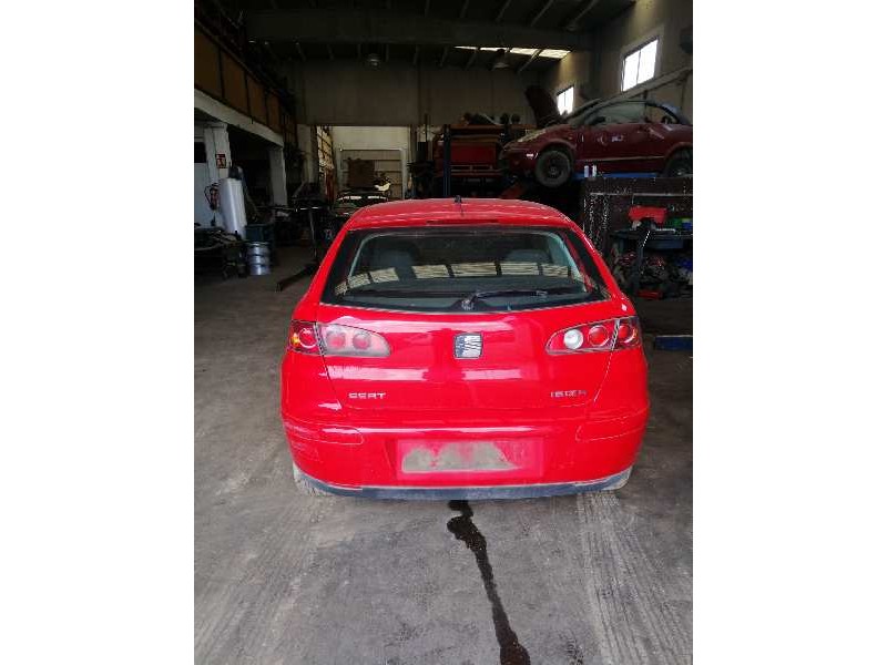 seat ibiza (6l1) del año 2004