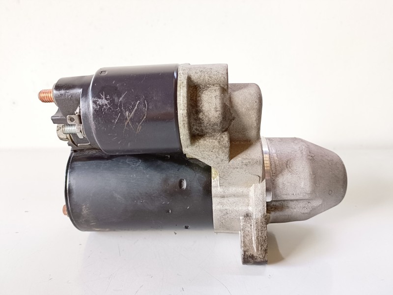 Recambio de motor arranque para opel corsa d z13dtj referencia OEM IAM 48212820  