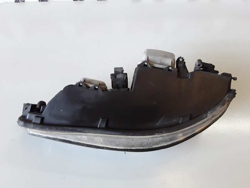 Recambio de faro derecho para fiat brava (182) 182b4000 referencia OEM IAM   