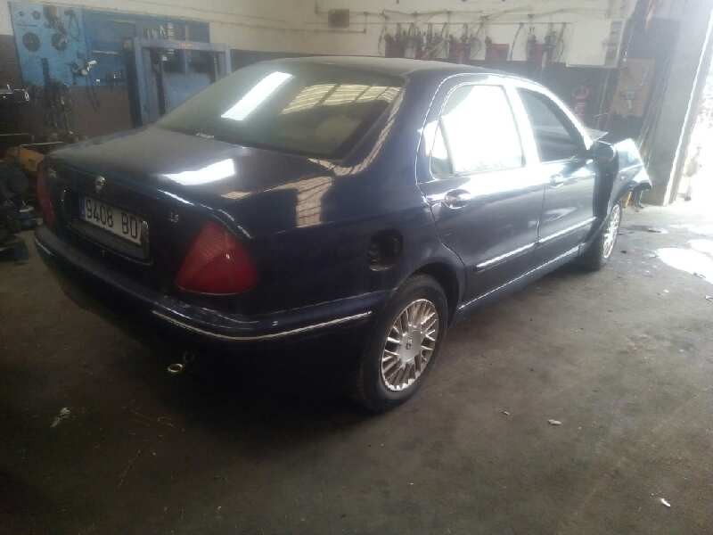 lancia lybra berlina del año 2001
