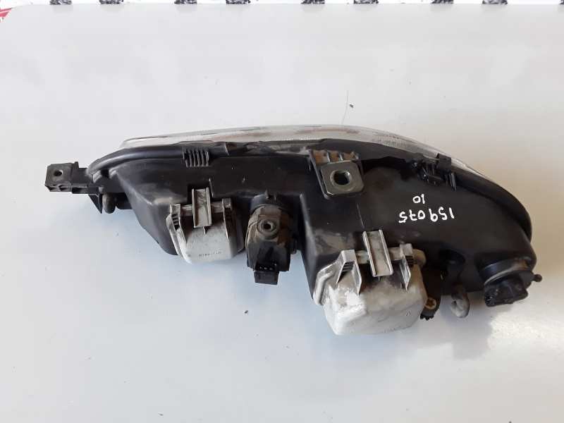 Recambio de faro derecho para fiat brava (182) 182b4000 referencia OEM IAM   