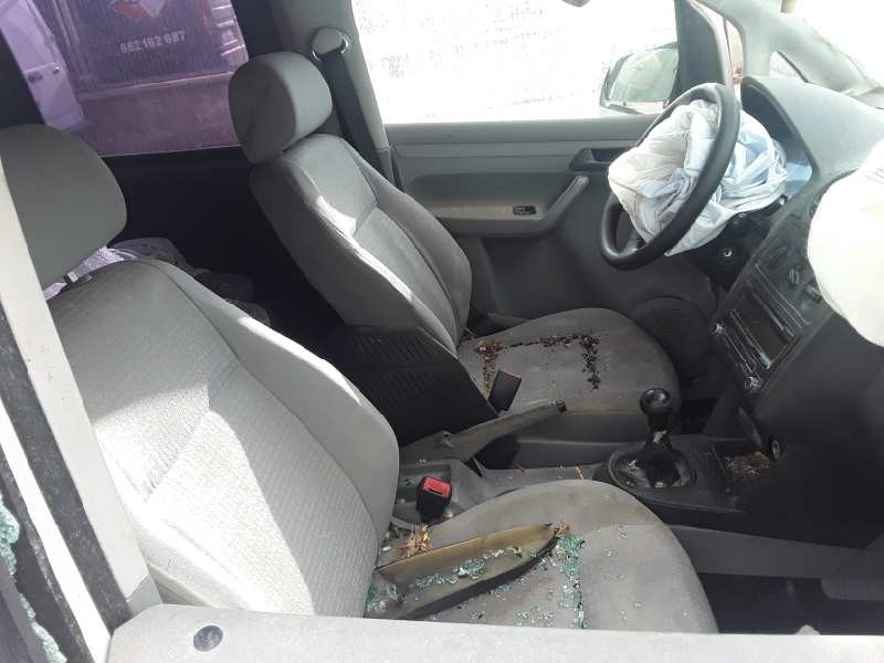volkswagen caddy (2k)(02.2004) del año 2010