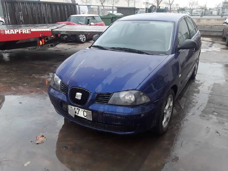 seat ibiza (6l1) del año 2003
