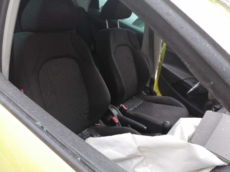 seat ibiza berlina (6j5) del año 2010