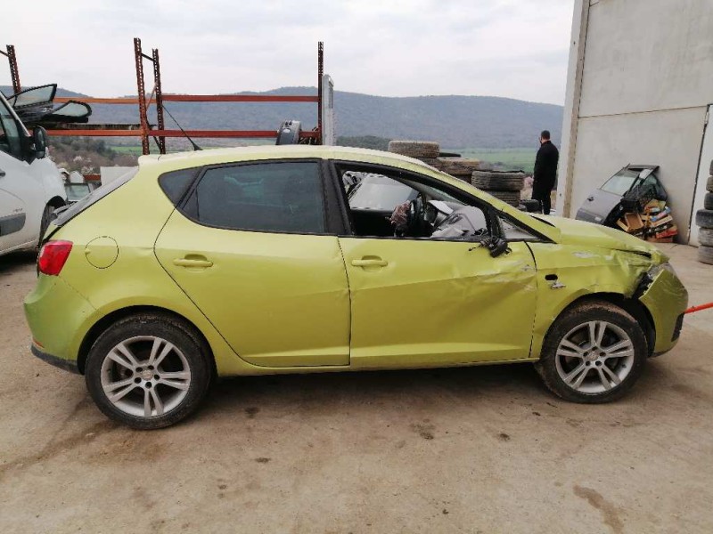 seat ibiza berlina (6j5) del año 2010
