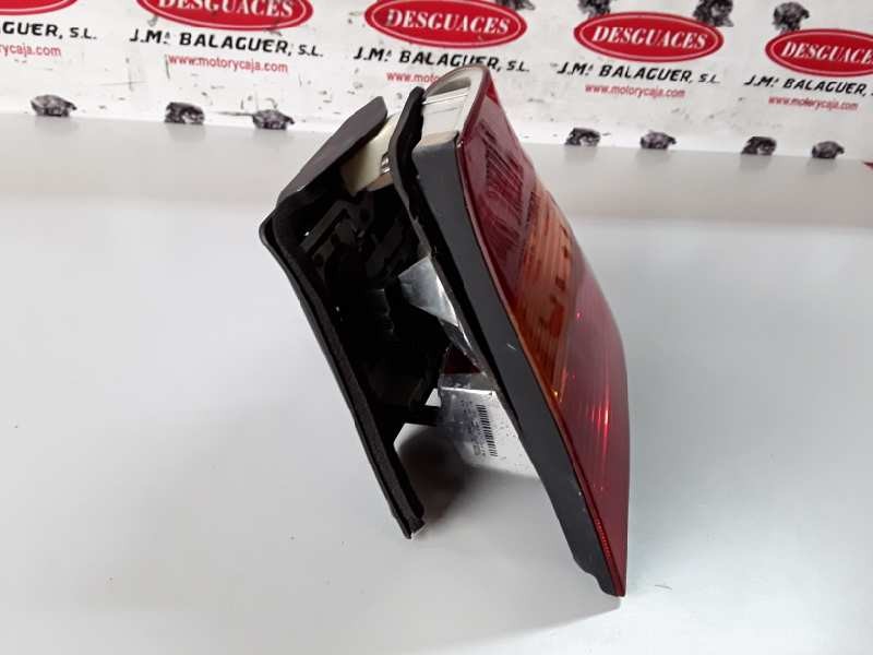 Recambio de piloto trasero derecho para bmw serie 3 berlina (e46) 204d4 referencia OEM IAM 694653401  