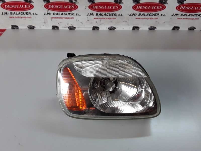 Recambio de faro derecho para nissan micra (k11) cga3 referencia OEM IAM 260101F511  