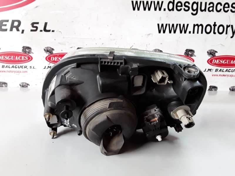 Recambio de faro derecho para nissan micra (k11) cga3 referencia OEM IAM 260101F511  