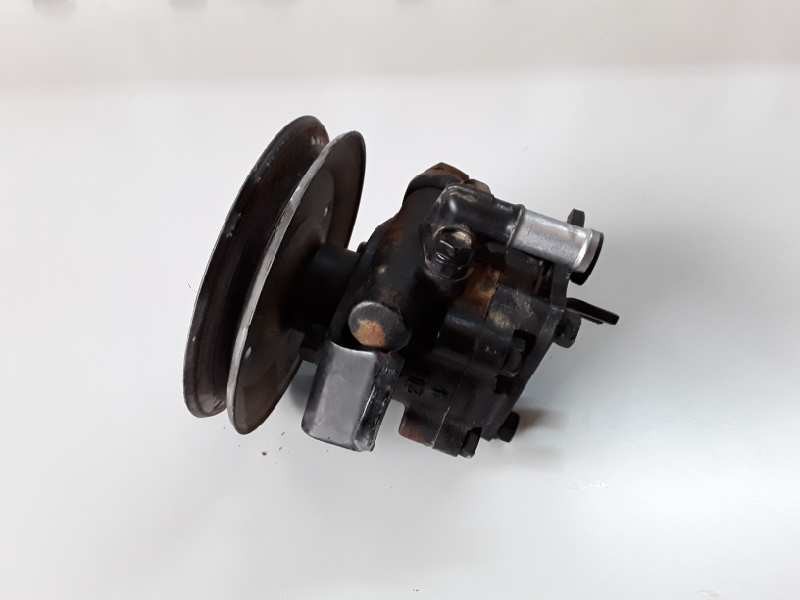 Recambio de bomba direccion para nissan pickup (d22) td25ti referencia OEM IAM 2S600  