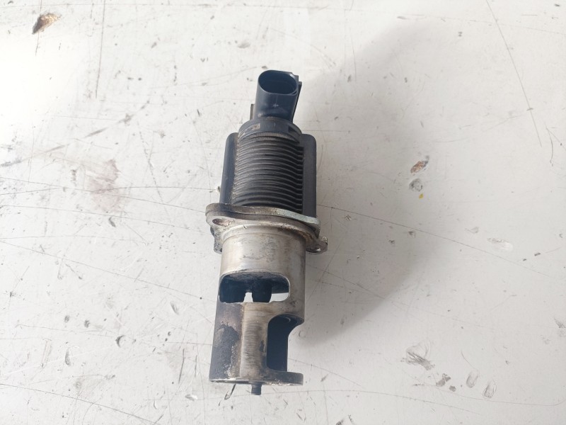 Recambio de valvula egr para renault trafic ii furgón g9u730 referencia OEM IAM 8200270539  