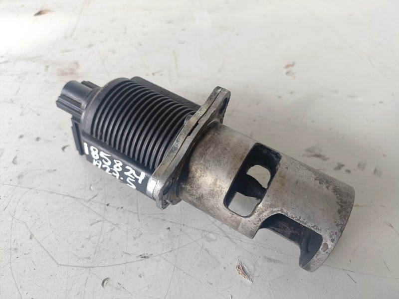 Recambio de valvula egr para renault trafic ii furgón g9u730 referencia OEM IAM 8200270539  