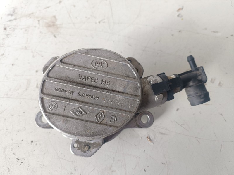 Recambio de depresor freno / bomba vacio para renault trafic ii furgón g9u730 referencia OEM IAM 8200478188  