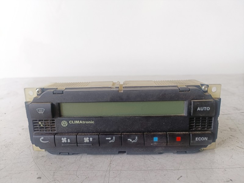 Recambio de mando climatizador para volkswagen passat variant (3b5) ahu referencia OEM IAM 5HB00761710/3B1907044B  