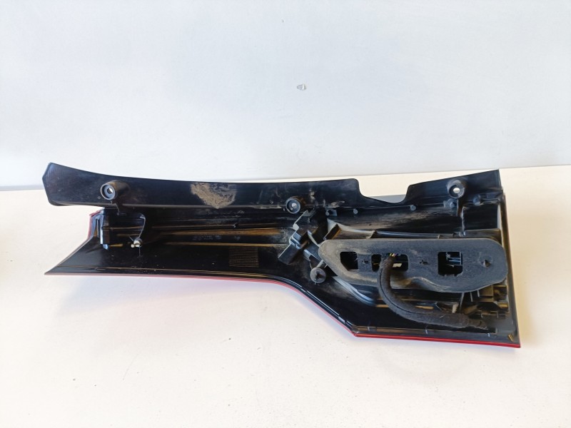 Recambio de piloto trasero derecho para citroen grand c4 picasso rfj referencia OEM IAM   