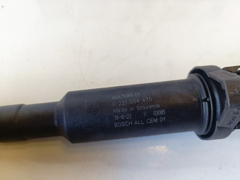 Recambio de bobina encendido para peugeot 207 cc cabrio-coupé 5fw referencia OEM IAM 0221504470  
