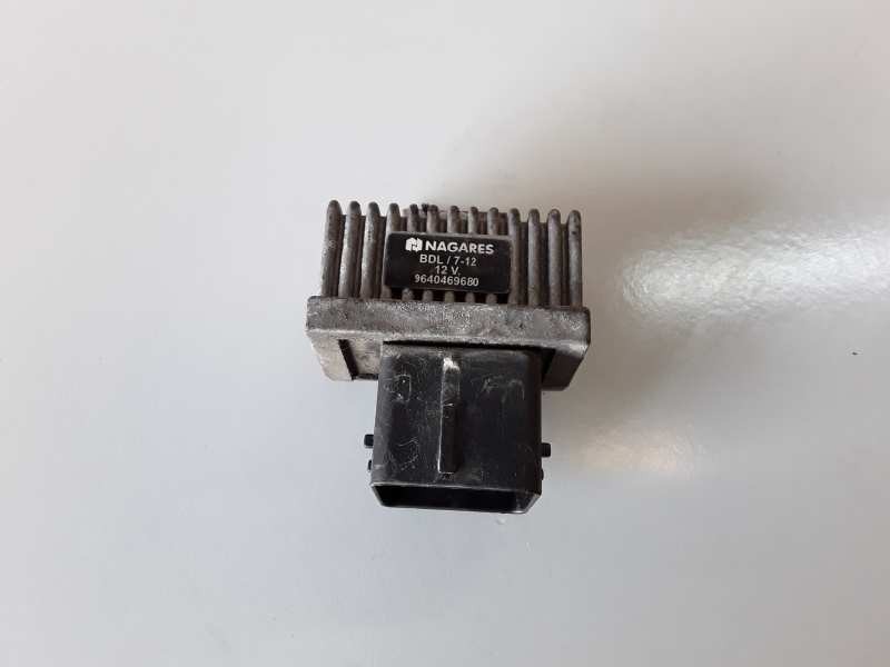 Recambio de caja precalentamiento para peugeot partner (s2) rhy referencia OEM IAM 9640469680  