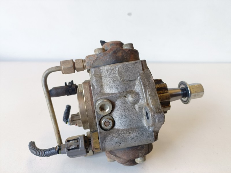 Recambio de bomba inyeccion para toyota land cruiser (j12) 1kdftv referencia OEM IAM 2210030040  
