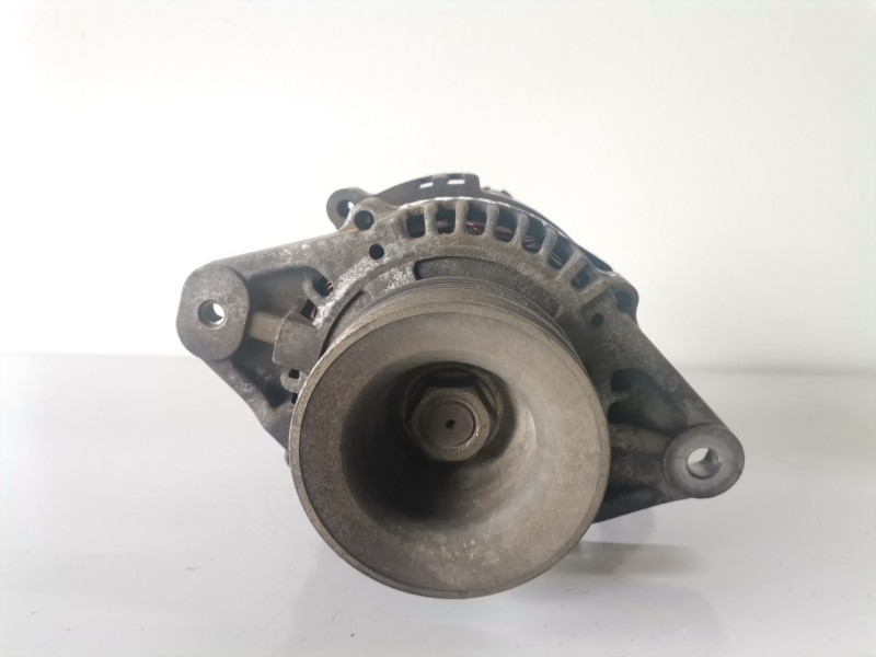 Recambio de alternador para nissan pickup (d22) td25ti referencia OEM IAM 231007T403  
