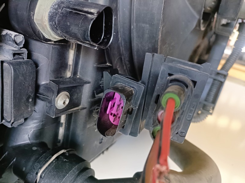 Recambio de electroventilador para audi a3 (8l) ahf referencia OEM IAM 1J0121205B  