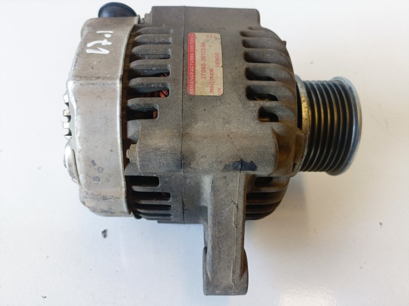 Recambio de alternador para toyota land cruiser (j12) 1kdftv referencia OEM IAM 270603012384  