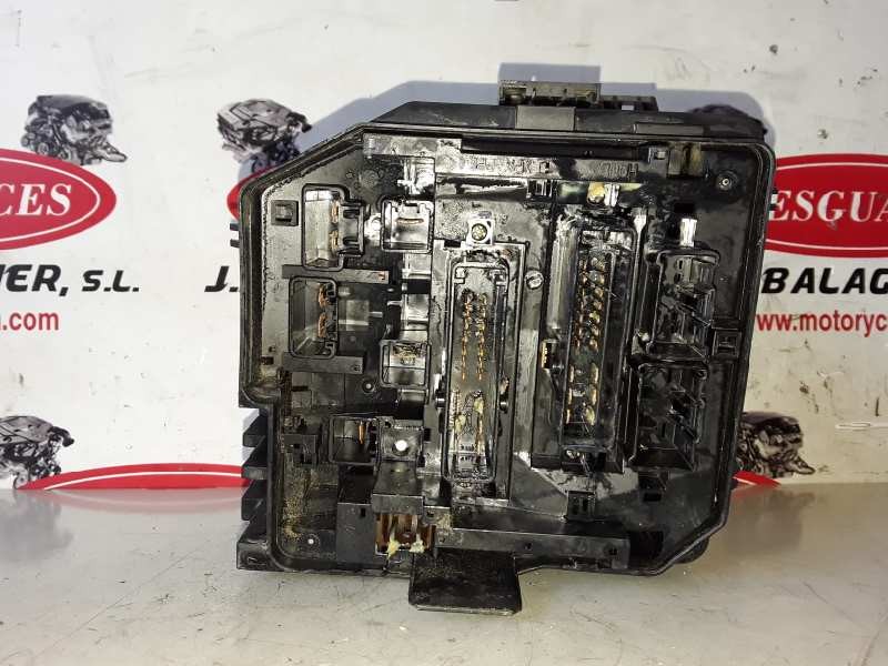 Recambio de caja reles / fusibles para honda civic 5 puertas (fk) r18a2 referencia OEM IAM   