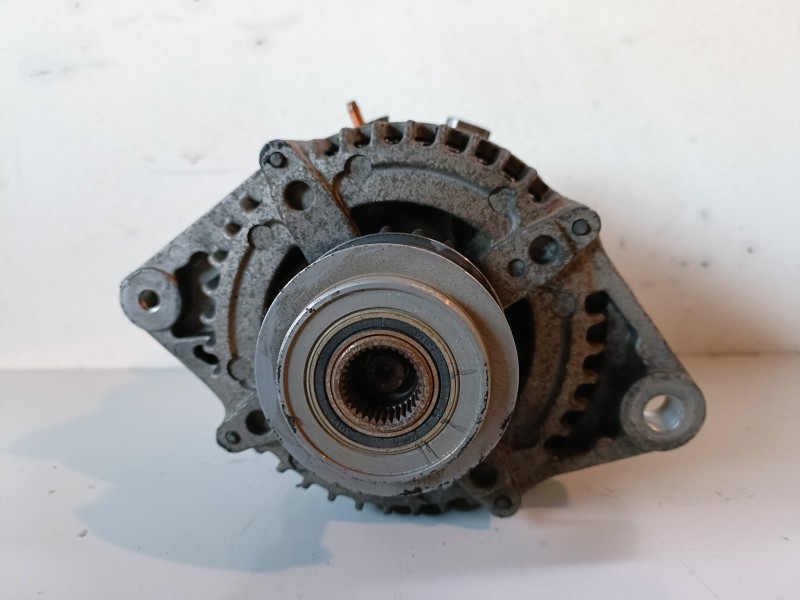 Recambio de alternador para toyota auris (e15) 1nd referencia OEM IAM 446933  