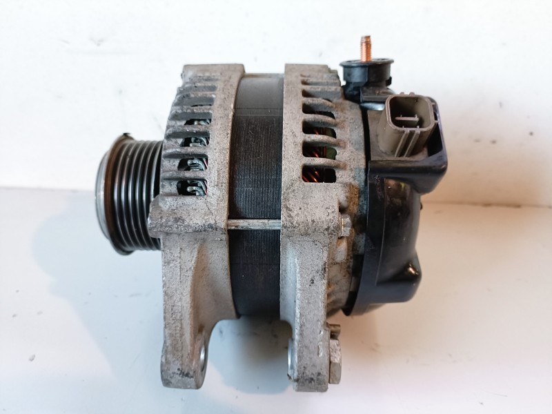 Recambio de alternador para toyota auris (e15) 1nd referencia OEM IAM 446933  