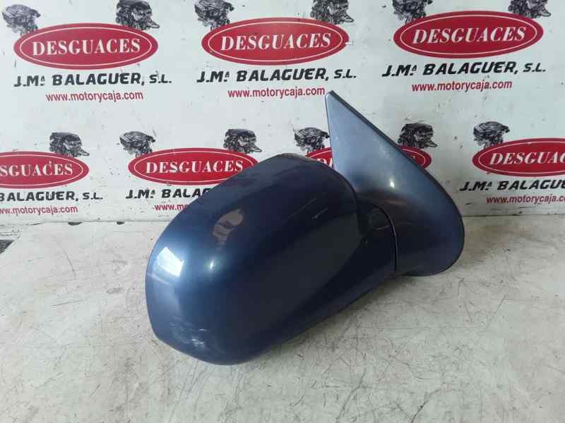 Recambio de retrovisor derecho para hyundai santa fe (sm) referencia OEM IAM   