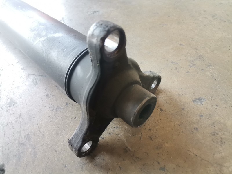 Recambio de transmision central para mercedes-benz clase c (bm 203) sportcoupe 646963 referencia OEM IAM   
