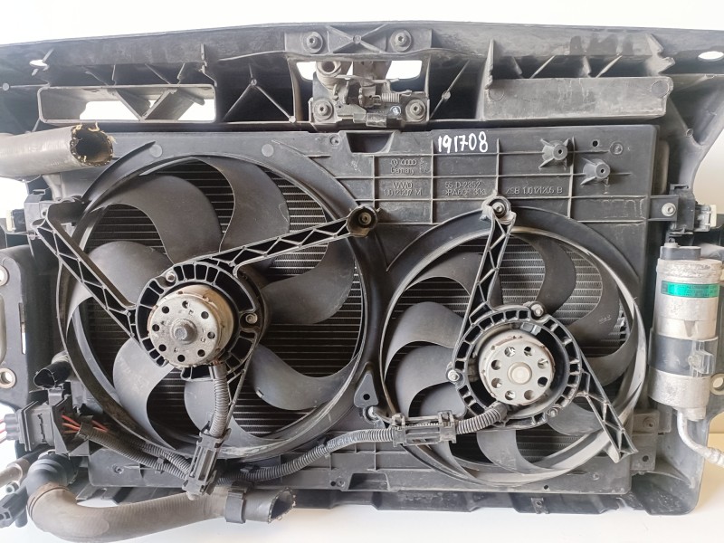 Recambio de radiador agua para audi a3 (8l) ahf referencia OEM IAM 1J0121253P  