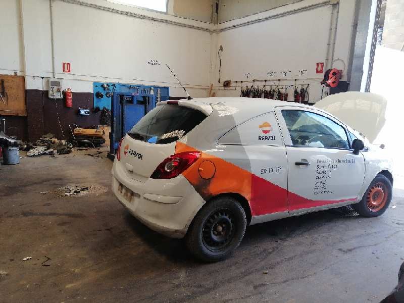 opel corsa d del año 2008
