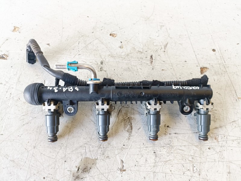 Recambio de rampa inyectora para opel corsa c z12xe referencia OEM IAM 0280151076  