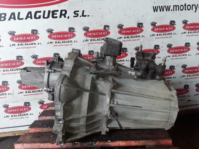 Recambio de caja transfer para hyundai santa fe (sm) d4ea referencia OEM IAM Y040201796  