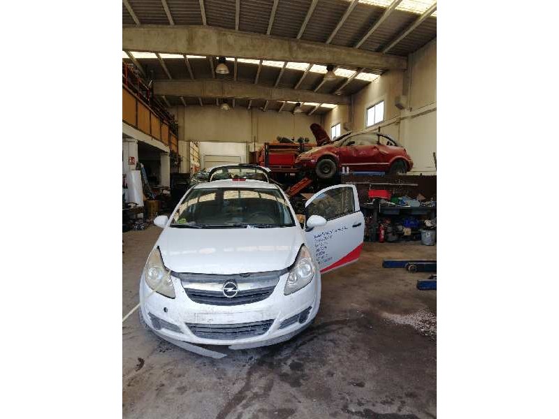 opel corsa d del año 2008