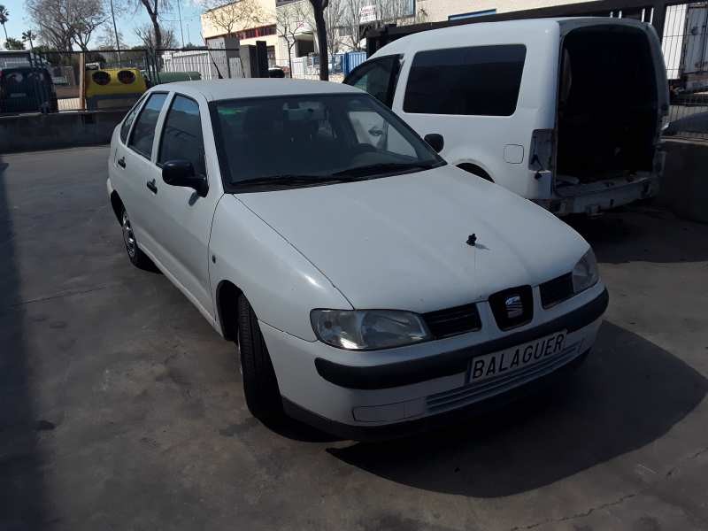 seat cordoba berlina (6k2) del año 2002
