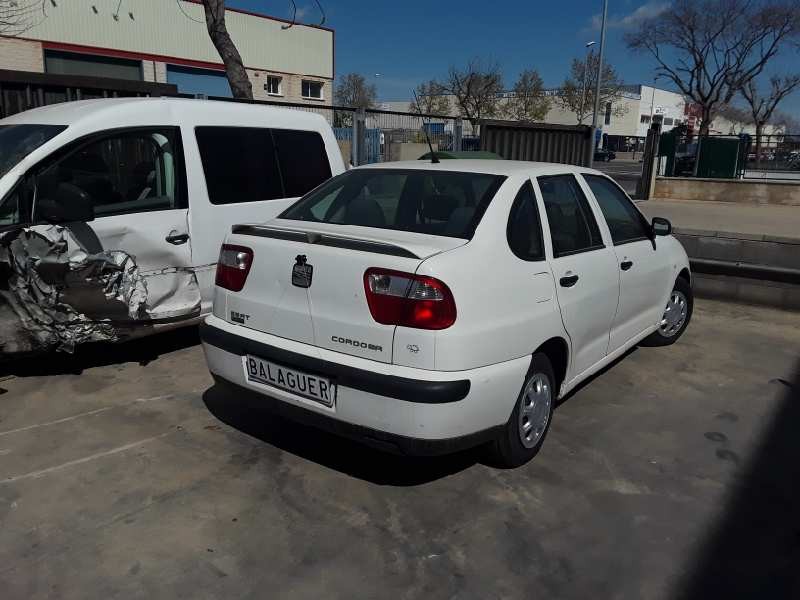seat cordoba berlina (6k2) del año 2002