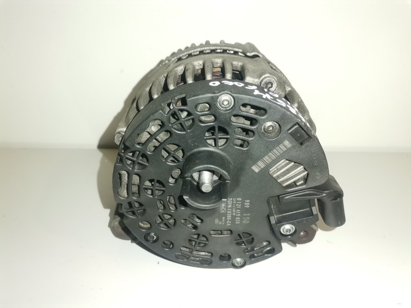 Recambio de alternador para ford mondeo berlina (ca2) qxba referencia OEM IAM 0121615028/7G9N10300EA  